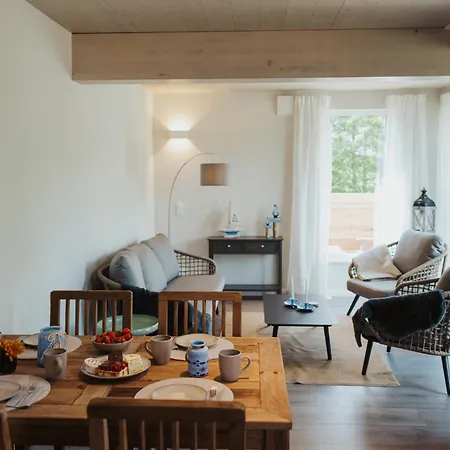 Neu Rügen Resørt Großzügige, Gemütliche Doppelhaushälfte Piet Mit Terrasse Sagard