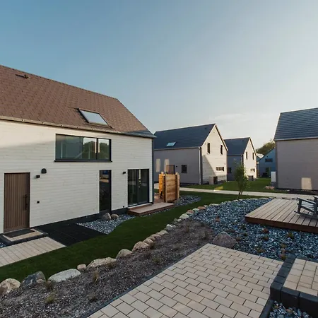 Neu Rügen Resørt Großzügige, Gemütliche Doppelhaushälfte Piet Mit Terrasse Sagard