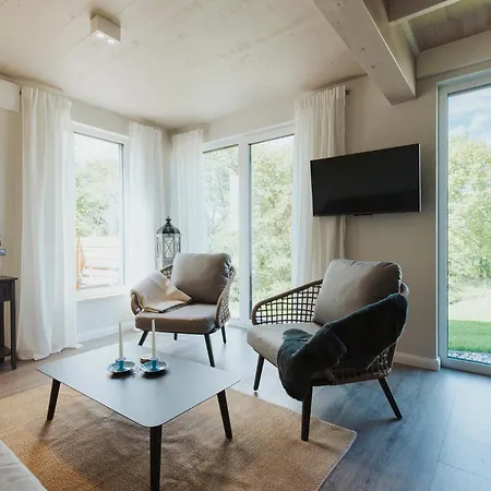 Сasa de vacaciones Neu Rügen Resørt Großzügige, Gemütliche Doppelhaushälfte Piet Mit Terrasse Sagard